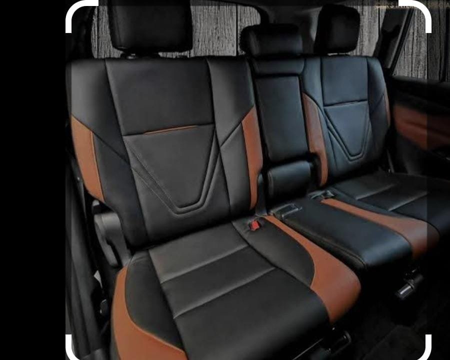 Kendaraan travel kedua